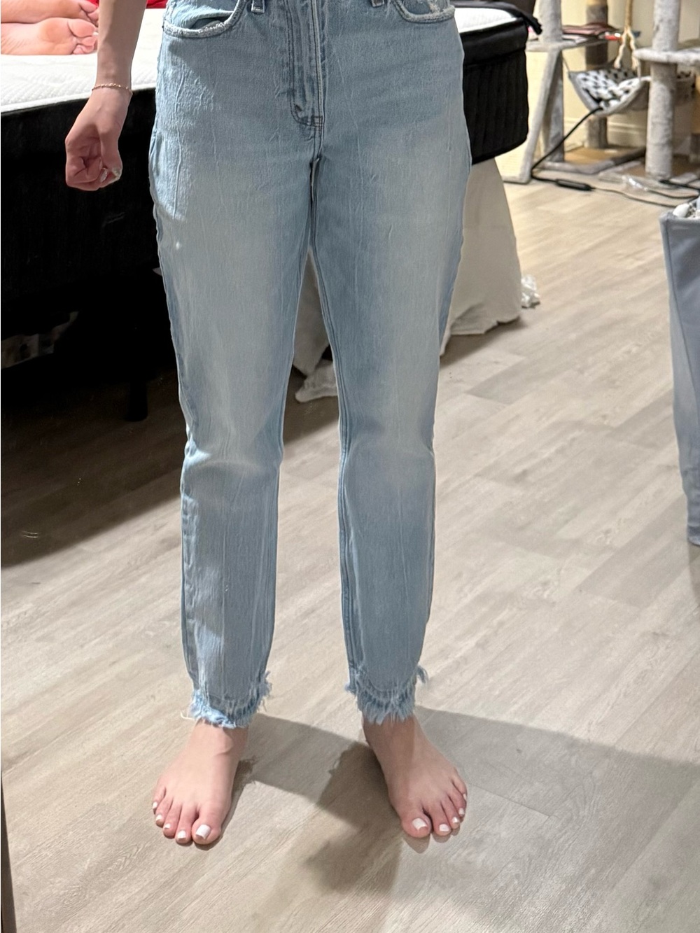 Abercrombie & Fitch Light Blue Cropped Jeans with Frayed Ankles
